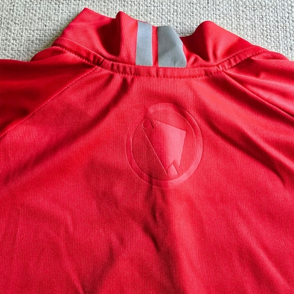 Endura Women's FS260-Pro II Cycling Jersey Jacket Red XL Moisture Wicking NWT - Picture 4 of 5